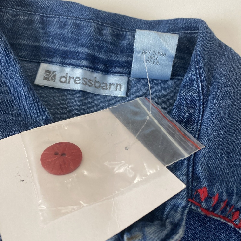 Dressbarn Womens M Christmas Theme Button up Shirt Trim Denim Top NWT! cotton - Picture 9 of 14